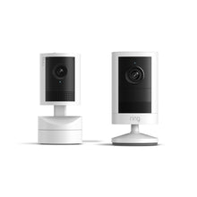 Bianco:Outdoor Camera 2K accanto a Pan-Tilt Indoor Cam 2K su sfondo bianco