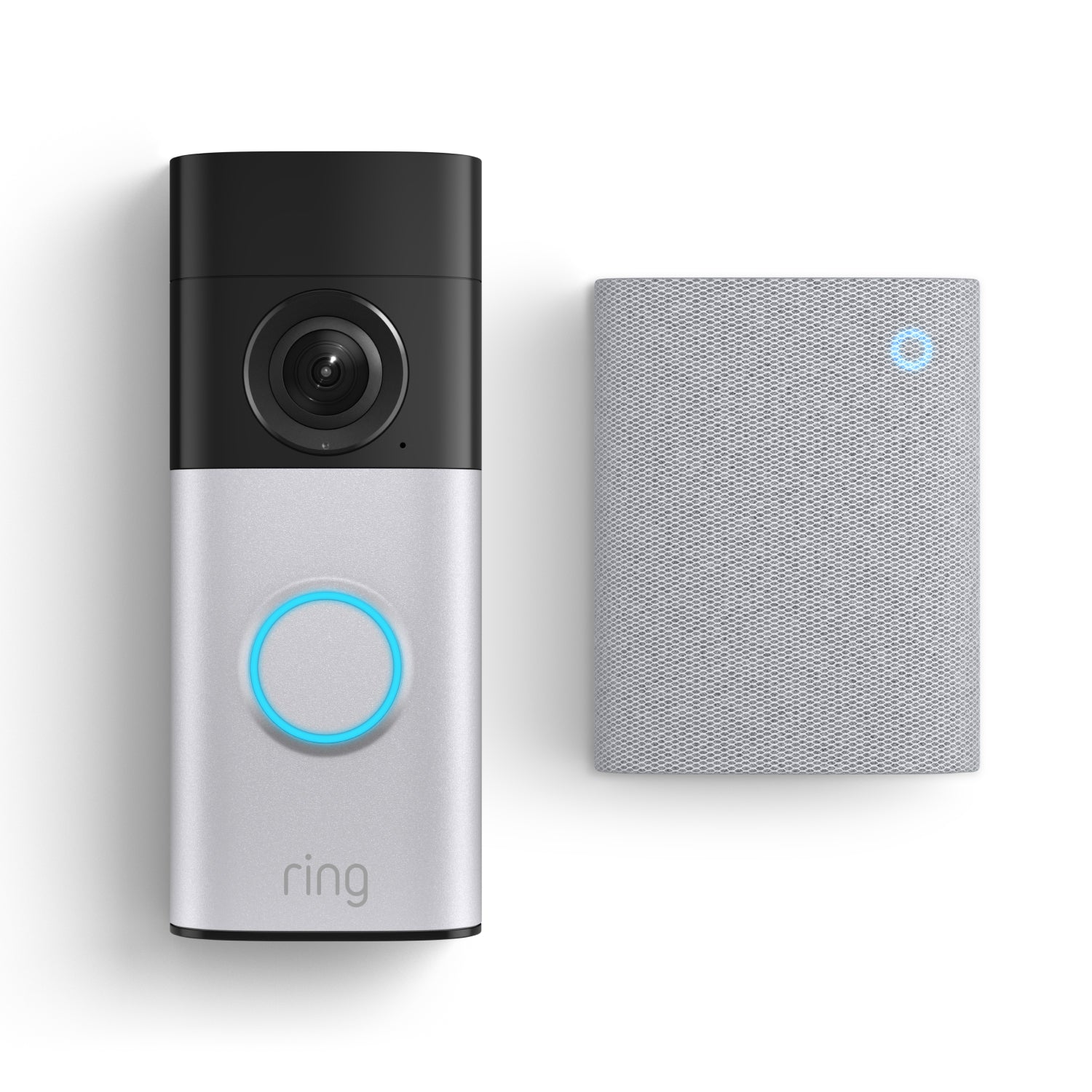 Wired Video Doorbell Plus e Chime (3ª gen.) uno accanto all'altro su sfondo bianco.
